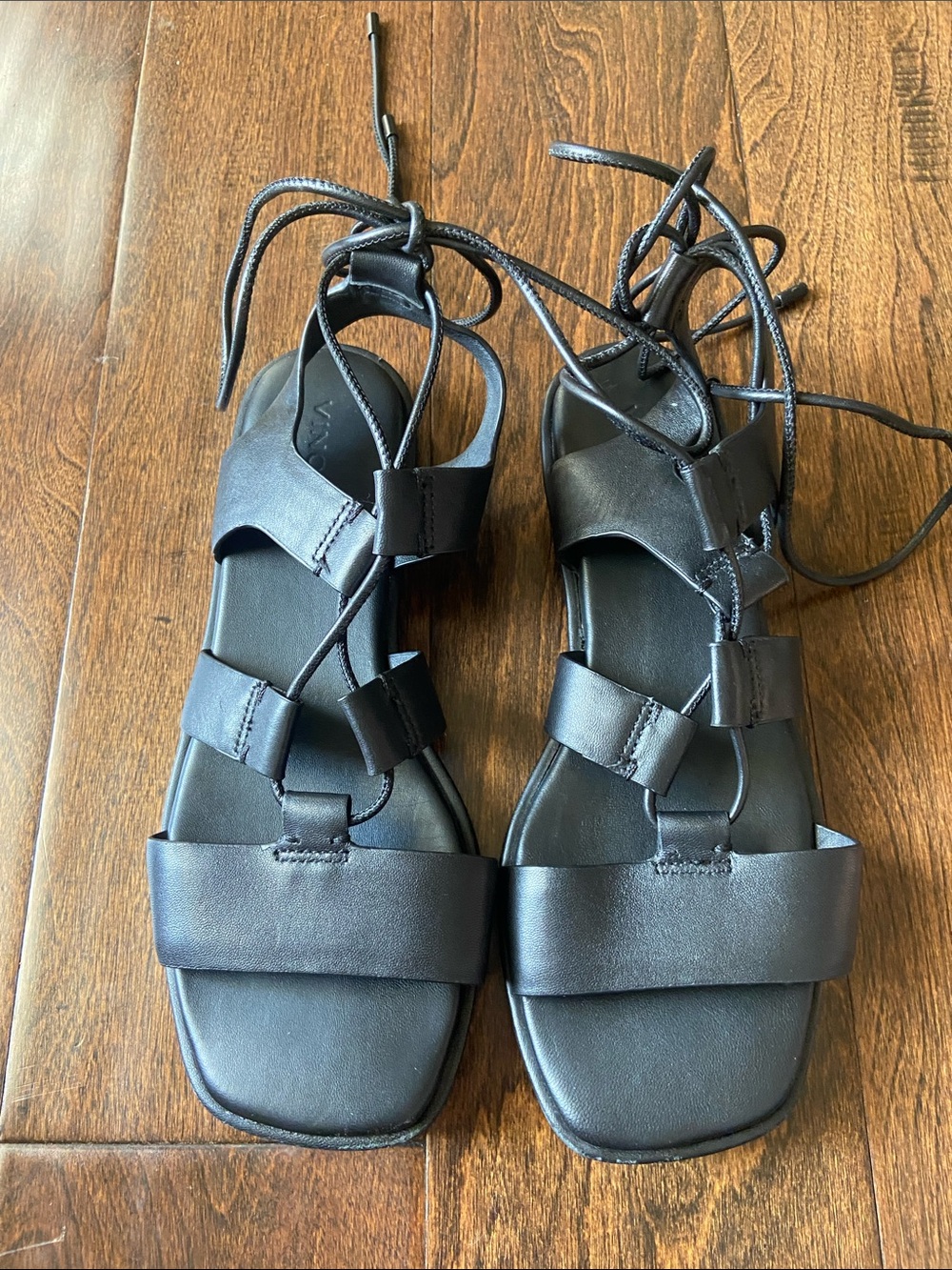 Vince Rockwell Gladiator Sandal - Women's Sz 7.5 black